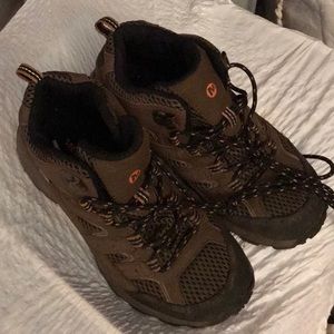 MERRELL Kid’s Moab waterproof hiking boots (Wide)